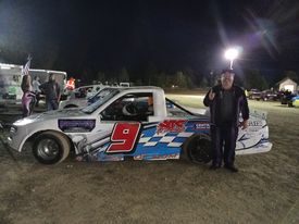 9 Greg Vaughn